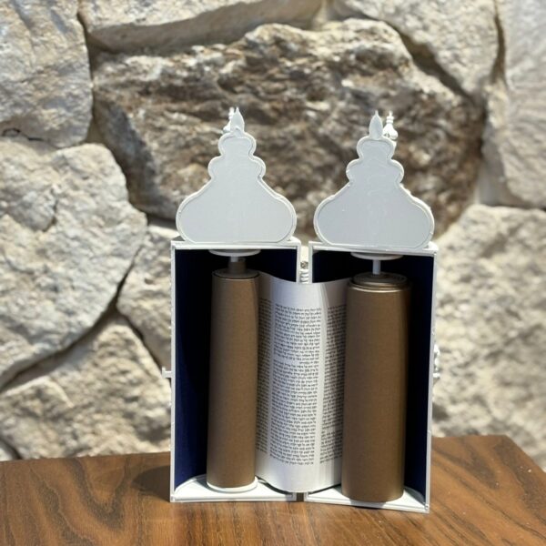 ספר תורה קטן לילדים